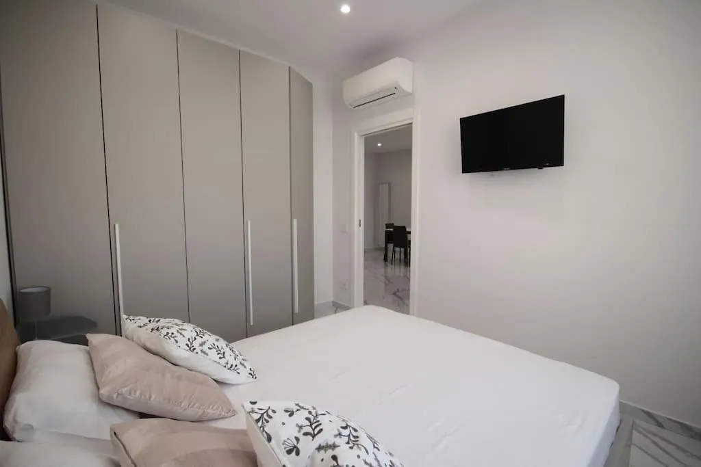 Chiaia Arcoleo House - Anita Apartment Naples Italy